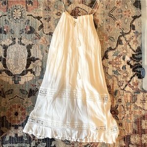 GARAGE WHITE HALTER STYLE DRESS